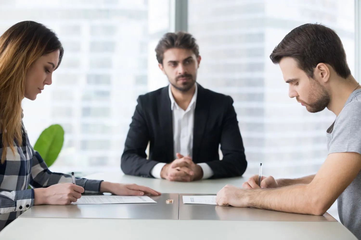 How EH Mediation Guides Couples Toward Fair and Balanced Outcomes Hackney